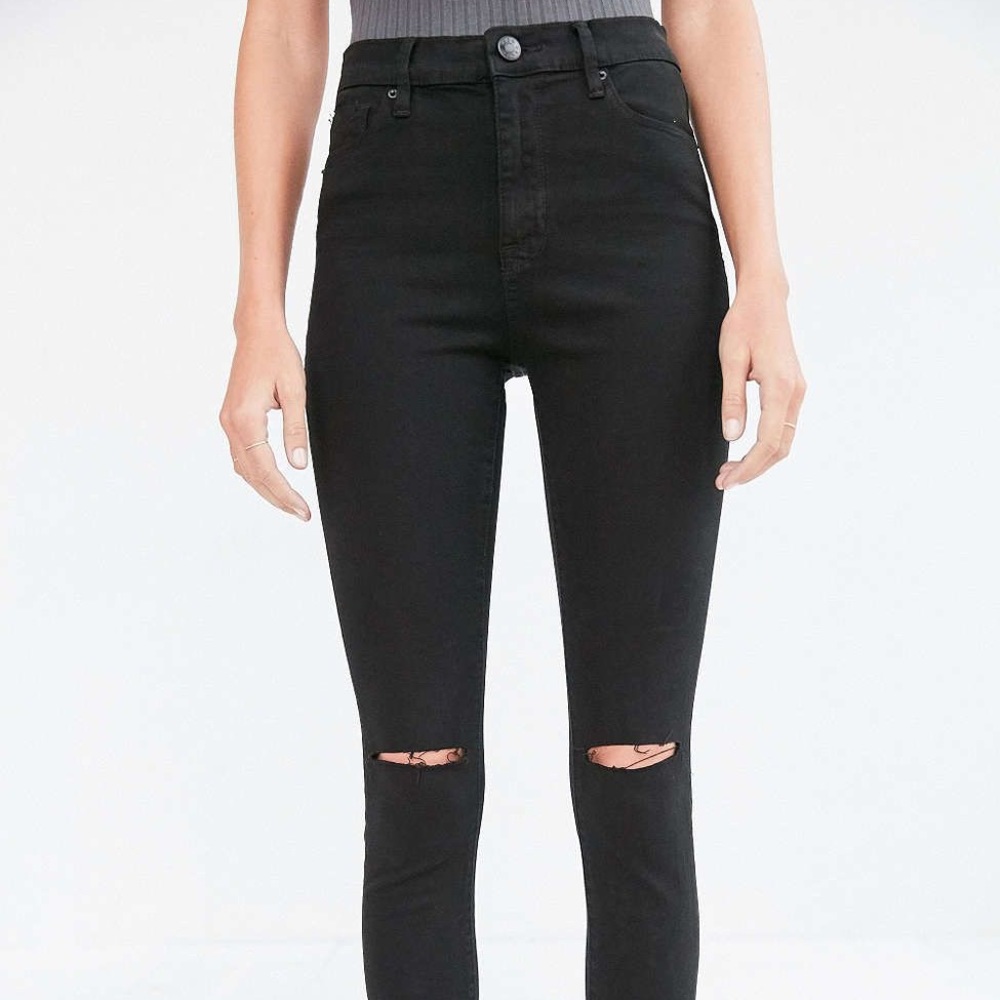BDG high rise ripped black skinny Jean